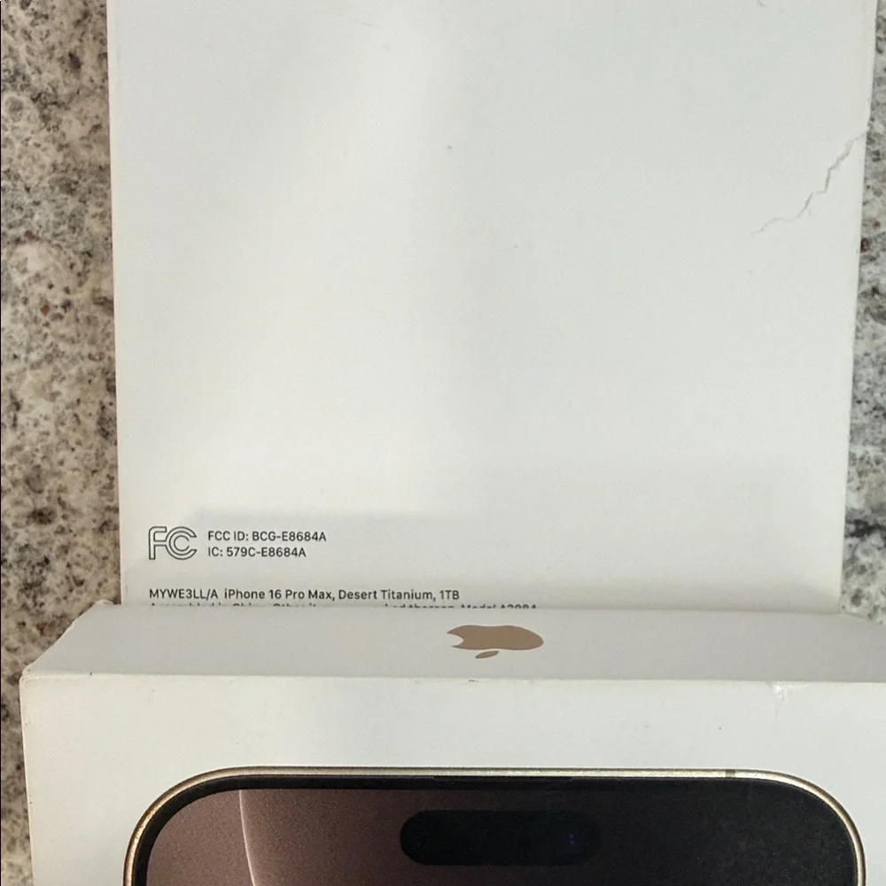 Apple iPhone - Gold and Black